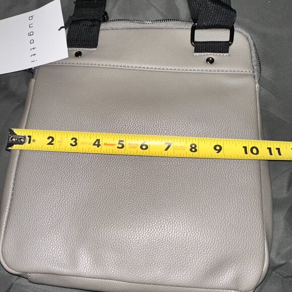 New With Tags!
Bugatti Large Crossbody - Picture 14 of 16
